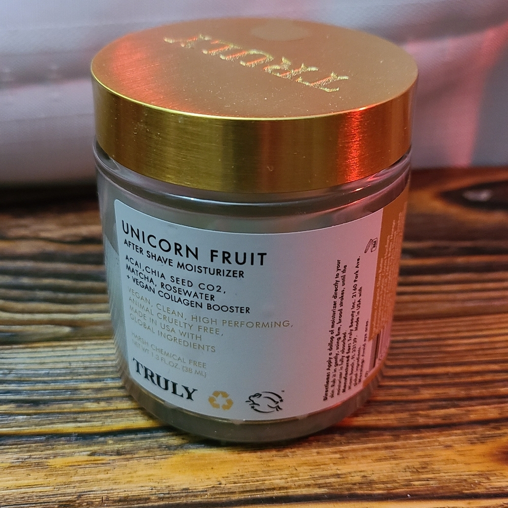 TRULY Unicorn Fruit After Shave Moisturizer New Sealed